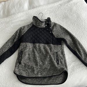 Abercrombie S grey/black quarter zip fleece pullover